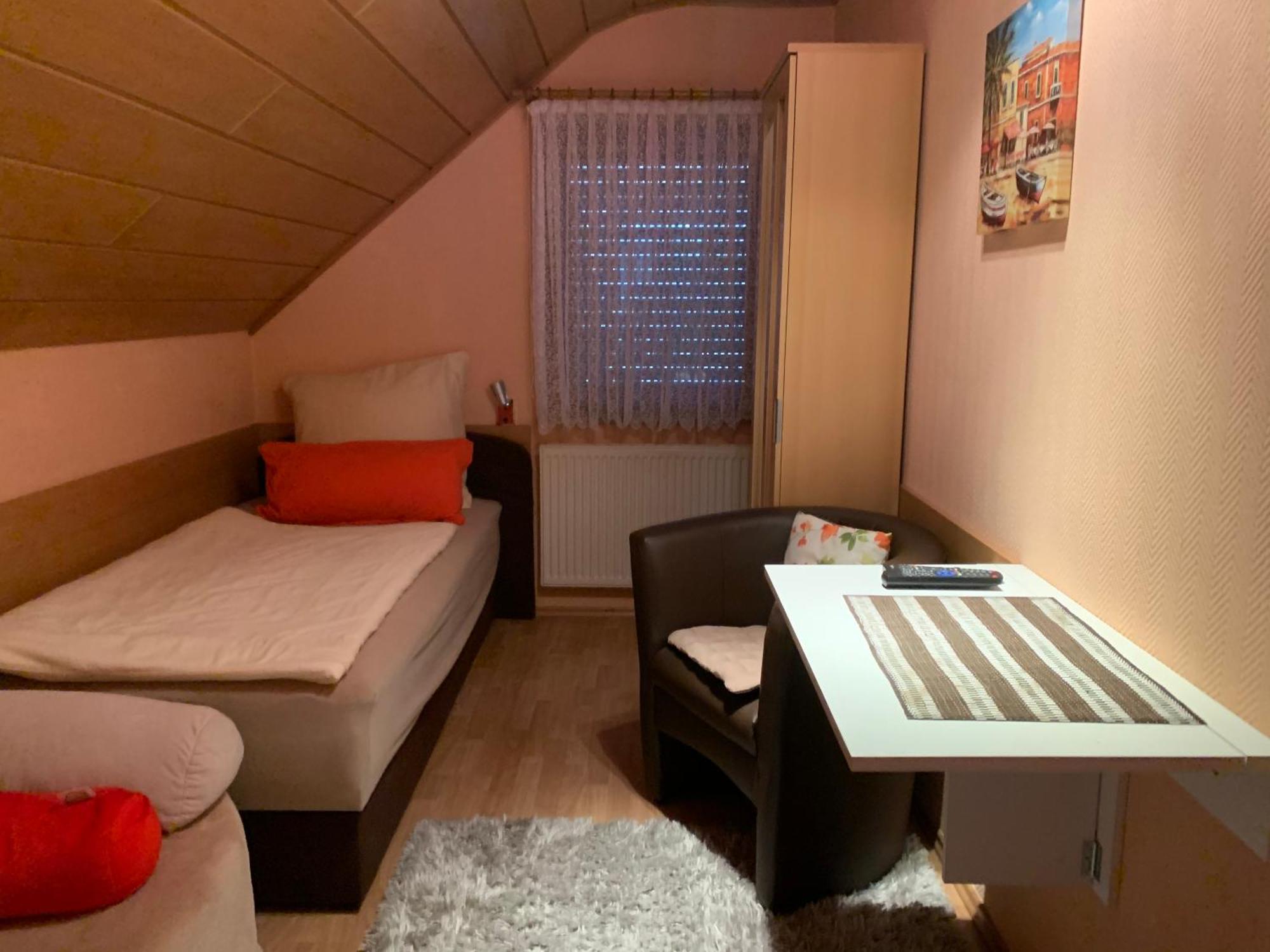 Gaestehaus Monika Hornbach Luaran gambar